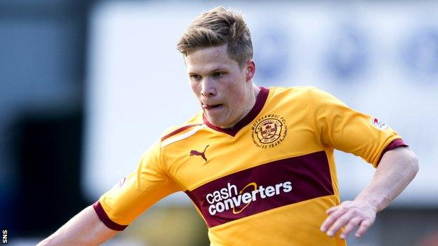 Motherwell's Henrik Ojamaa