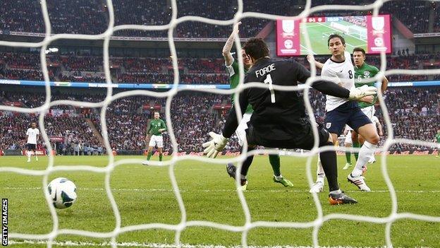 Frank Lampard scores England's equaliser