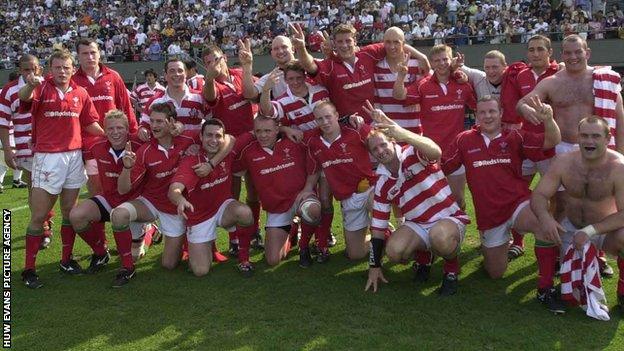 Wales rugby side Japan tour 2001