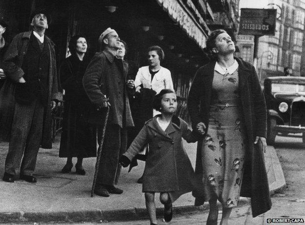 Air raid in Madrid during Spanish Civil War