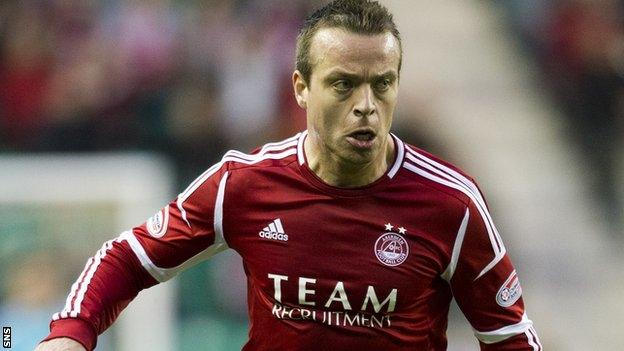 Gavin Rae played with Aberdeen last season