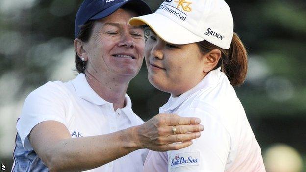 Catriona Matthew and Inbee Park