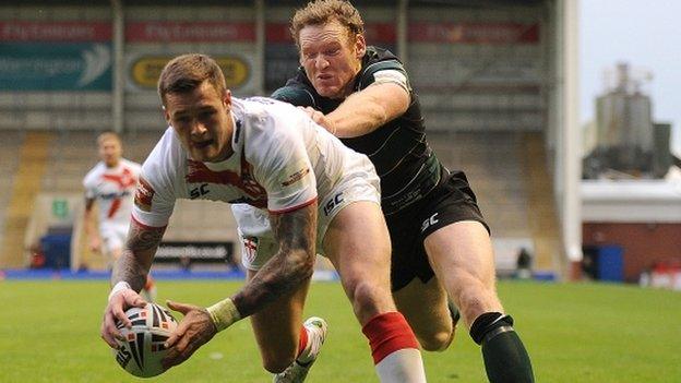 Zak Hardaker goes in for England's first try