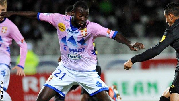 Cedric Mongongu in action for Evian