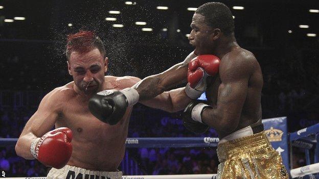 Adrien Broner (right) on the way to beating Paul Malignaggi