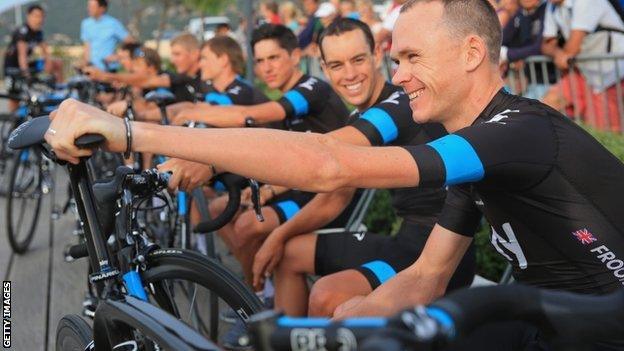 Chris Froome and his Team Sky team-mates