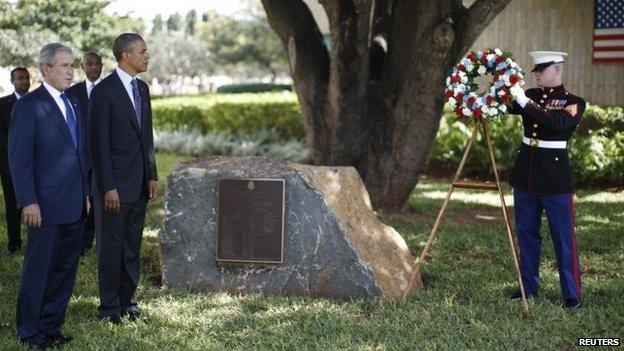 George W Bush and Barack Obama prepare to lay wreath - 2 July