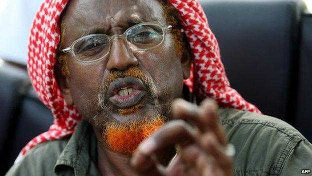 Sheikh Hassan Dahir Aweys speaks in Mogadishu (24 June 2009)