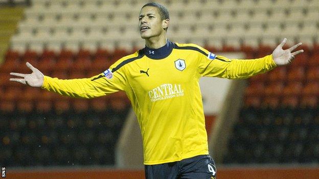 Falkirk striker Lyle Taylor