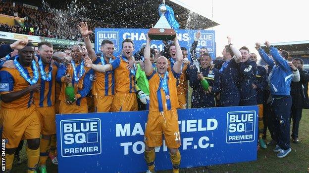 Mansfield celebrate winning the 2012/13 Conference title