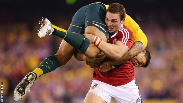 George North lifts Israel Folau