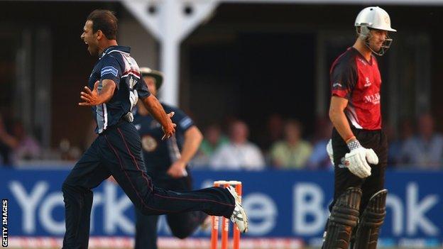 Mohammad Azharullah of Northants celebrates dismissing Nick Compton of Somerset