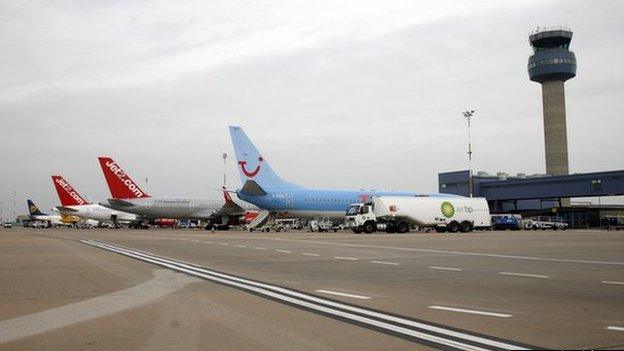 Aeroplanes at East Midlands Airport