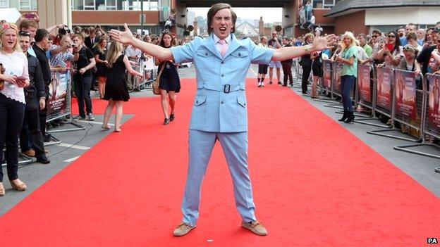 Partridge on the red carpet