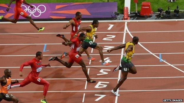 Usain Bolt wins the 100m