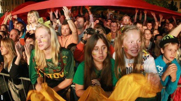 Some of the crowds that greeted Ruta Meilutyte in the capital Vilnius last year