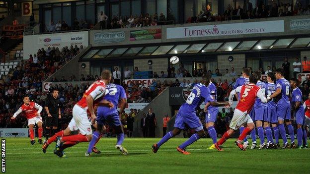 Morecambe v Wolves