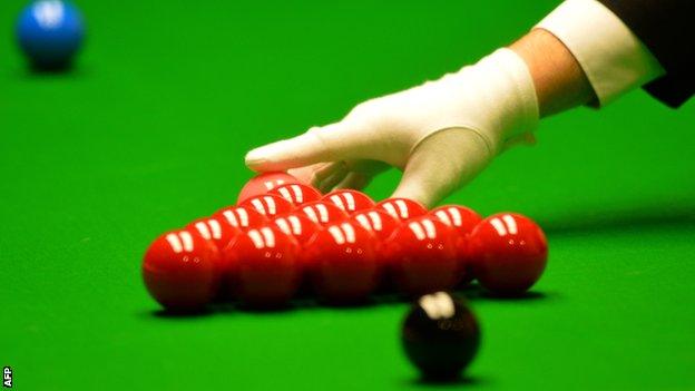 Snooker balls