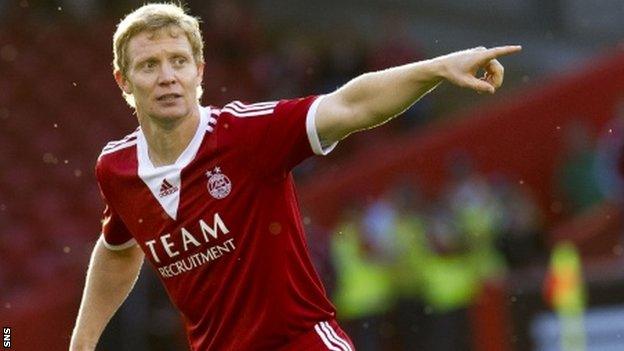 Aberdeen midfielder Barry Robson