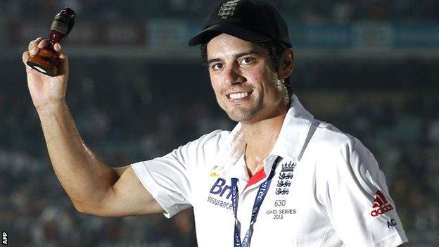 England captain Alastair Cook with the Ashes urn