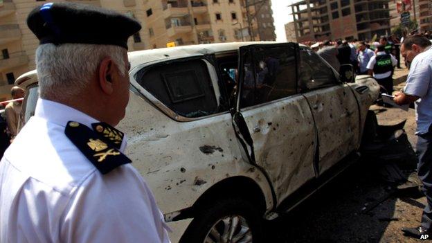 Scene of bomb attack in Nasr City, Cairo, on 5 September 2013