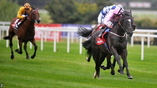 The Fugue ridden by William Buick races clear