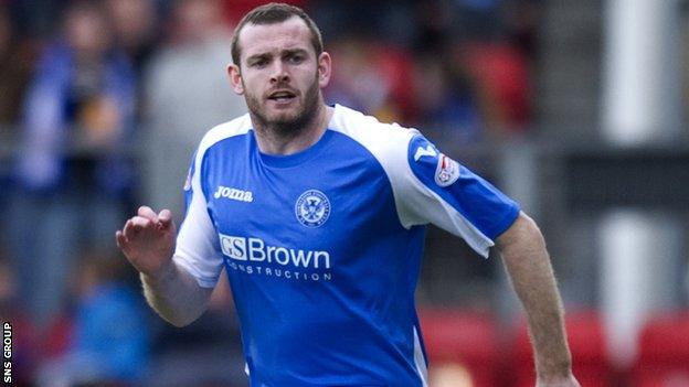 Craig Beattie in action for St Johnstone