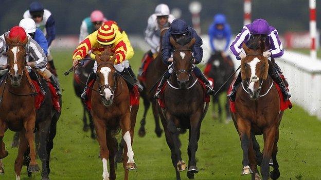 Leading Light (right) wins the 2013 St Leger