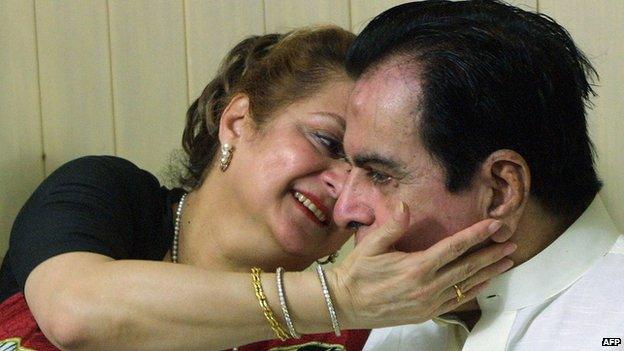 Actor Dilip Kumar with wife Saira Banu