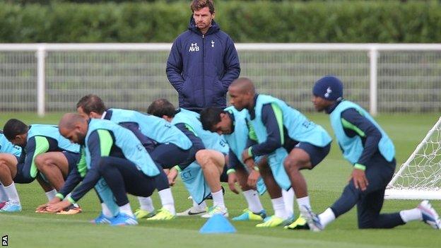 Tottenham manager Andre Villas-Boas supervises training