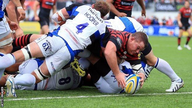 Matt Stevens scores a tries for Saracens