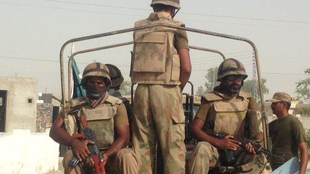 Pakistani troop reinforcements in Balochistan, October 2013.