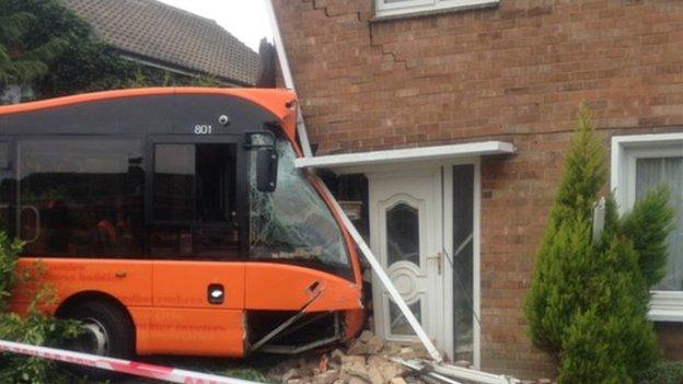 Bus in Beresford Road