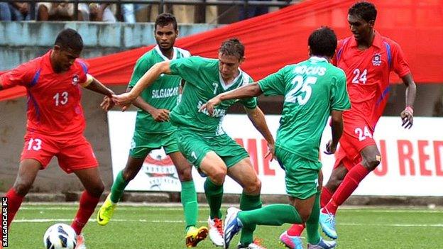 Darryl Duffy playing for Salgaocar