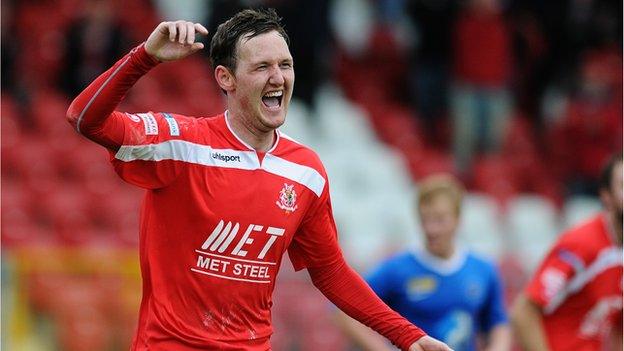 Portadown striker Gary Twigg