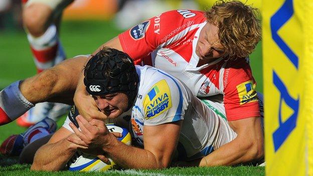 Dean Mumm scores a try for the Chiefs