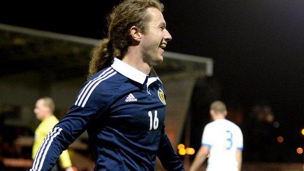 Stevie May scores on his debut for Scotland