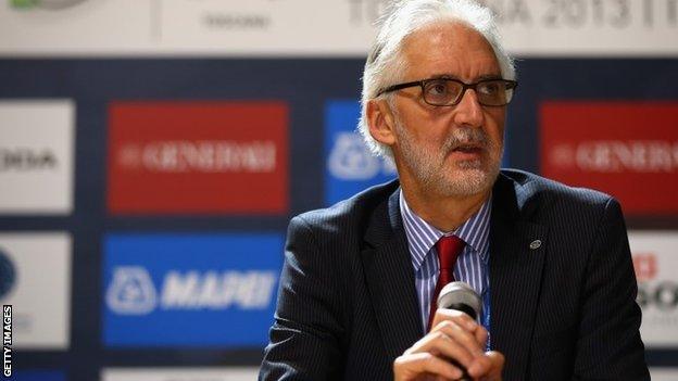 UCI chief Brian Cookson