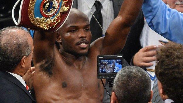 Timothy Bradley celebrates his win over Juan Manuel Marquez