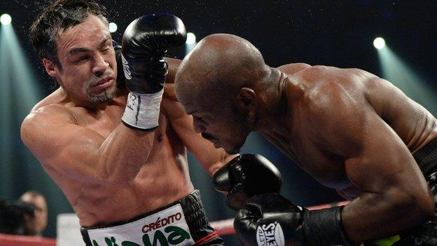 Timothy Bradley and Juan Manuel Marquez do battle in Las Vegas