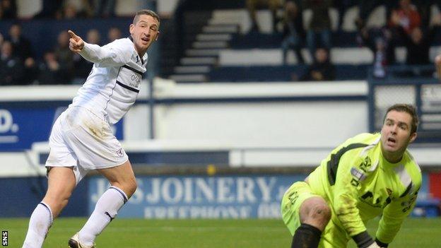 Calum Elliot celebrates scoring Raith's second goal against Annan