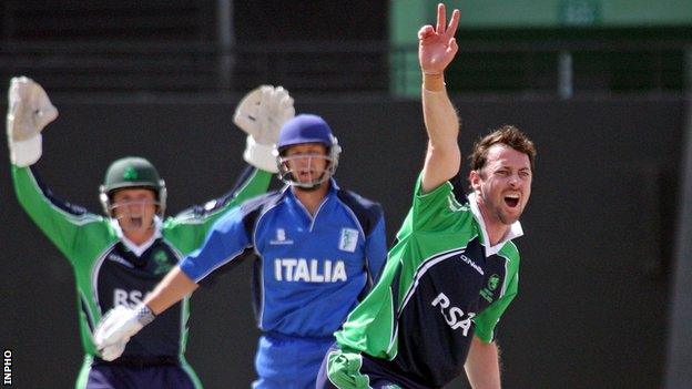 Alex Cusack appeals for a lbw against Italy