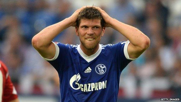 Klaas-Jan Huntelaar will miss up to four months through injury