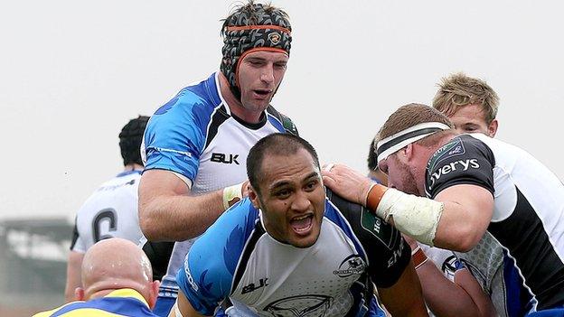 George Naoupu shows his delight after scoring Connacht's first-half try