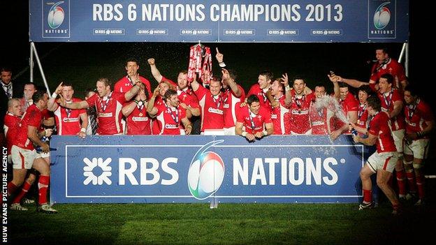 Wales celebrate the 2013 Six Nations title