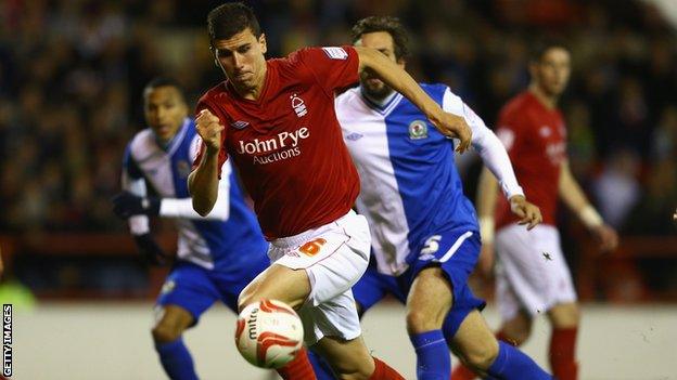 Daniel Ayala in action for Nottingham Forest