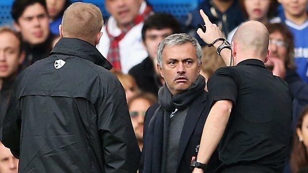 Chelsea manager Jose Mourinho being ordered from the technical area by referee Anthony Taylor