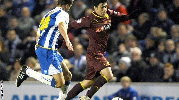 Watford striker Fernando Forestieri on the attack at the Amex