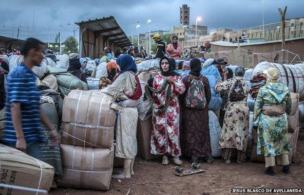 Women at the border crossing