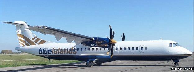 Blue Islands ATR-72 500 plane